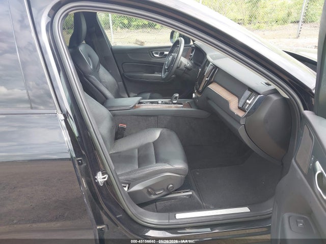 Aukcja sprzedaży 2023 Volvo Xc60 B5 Plus Dark Theme, vin: YV4L12RW4P1192490, numer aukcji: 45156640