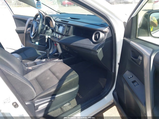 2017 Toyota Rav4 Le მანქანა იყიდება აუქციონზე, vin: JTMBFREV5HJ126313, აუქციონის ნომერი: 45156655