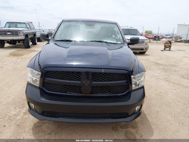 2017 Ram 1500 Express  4x2 6'4 Box მანქანა იყიდება აუქციონზე, vin: 1C6RR6FG9HS855792, აუქციონის ნომერი: 45156680