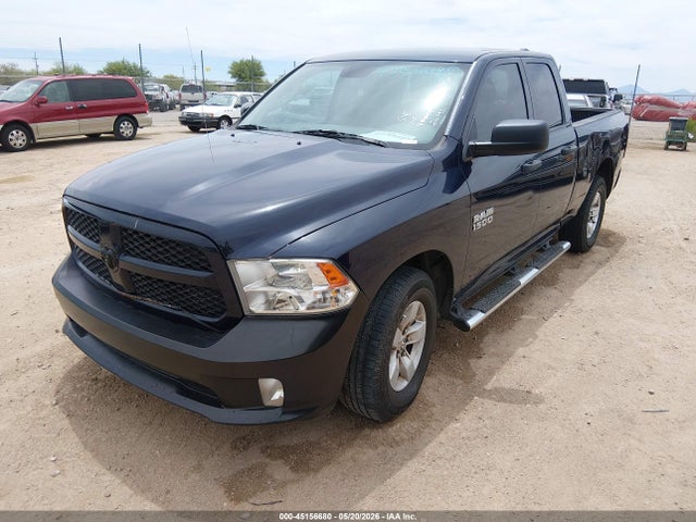 2017 Ram 1500 Express  4x2 6'4 Box მანქანა იყიდება აუქციონზე, vin: 1C6RR6FG9HS855792, აუქციონის ნომერი: 45156680