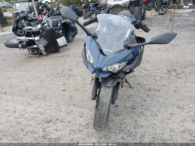 45156690 :رقم المزاد ، JKAEXKG14PDAK9125 vin ، 2023 Kawasaki Ex400 مزاد بيع