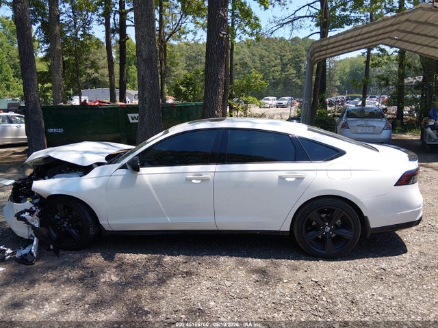 Auction sale of the 2025 Honda Accord Hybrid Sport-l, vin: 1HGCY2F72SA053044, lot number: 45156700