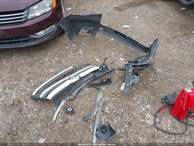 45156721 :رقم المزاد ، 5TDKKRFH4FS112584 vin ، 2015 Toyota Highlander Xle V6 مزاد بيع