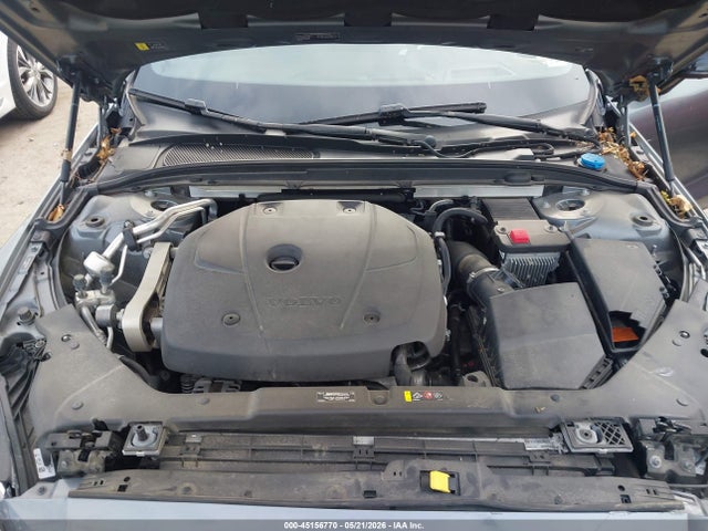 2021 Volvo S60 T5 R-design მანქანა იყიდება აუქციონზე, vin: 7JR102FM0MG092588, აუქციონის ნომერი: 45156770