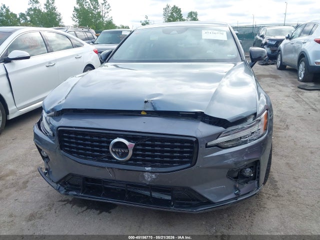 2021 Volvo S60 T5 R-design მანქანა იყიდება აუქციონზე, vin: 7JR102FM0MG092588, აუქციონის ნომერი: 45156770