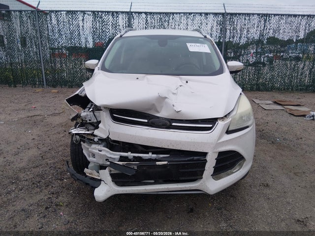 1FMCU0JX7FUA67172 Ford Escape Titanium