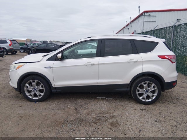 1FMCU0JX7FUA67172 Ford Escape Titanium