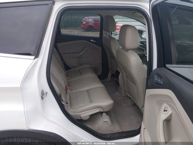 1FMCU0JX7FUA67172 Ford Escape Titanium