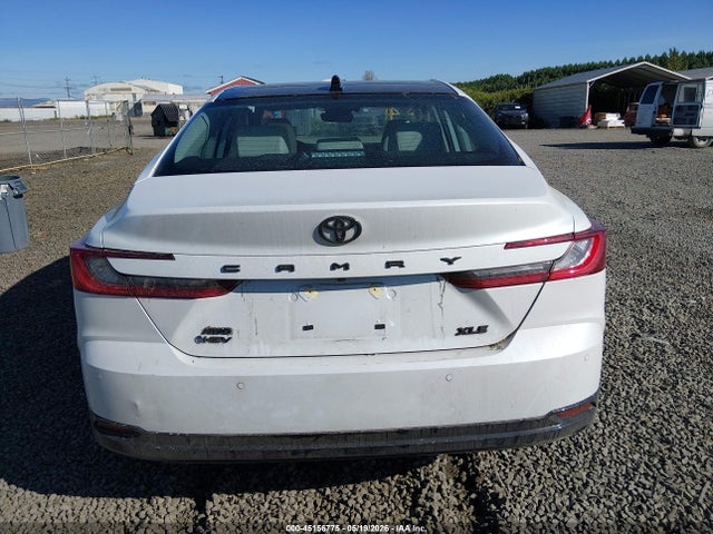 Toyota CAMRY XLE 2026 4T1DBADKXTU039992 Image 17