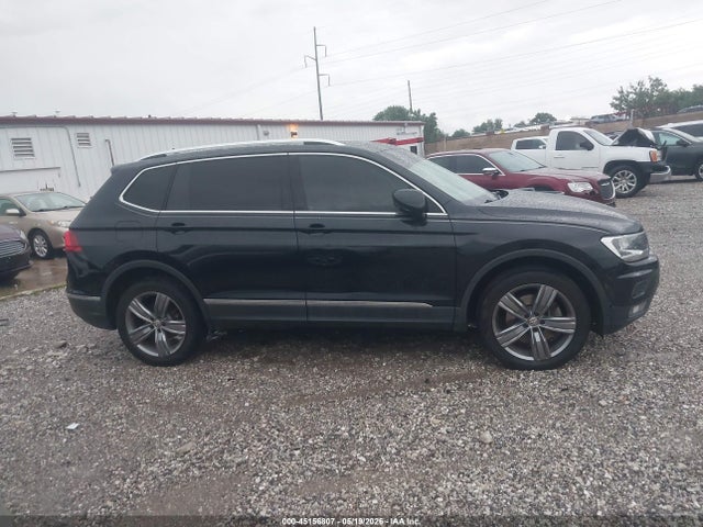 3VV2B7AX6LM123361 Volkswagen Tiguan 2.0t Se/2.0t Se R-line Black/2.0t Sel
