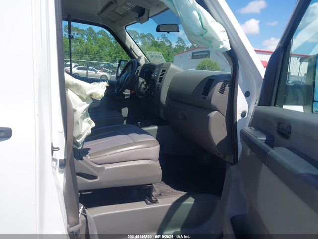 45156890 :رقم المزاد ، 1N6BF0KY6JN807912 vin ، 2018 Nissan Nv Cargo Nv2500 Hd S V6 مزاد بيع