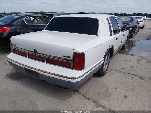 Aukcja sprzedaży 1997 Lincoln Town Car Signature, vin: 1LNLM82W0VY637279, numer aukcji: 45156905