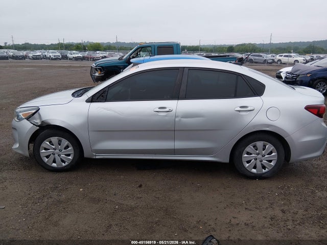 45156919 :رقم المزاد ، 3KPA24AB7JE079911 vin ، 2018 Kia Rio S مزاد بيع