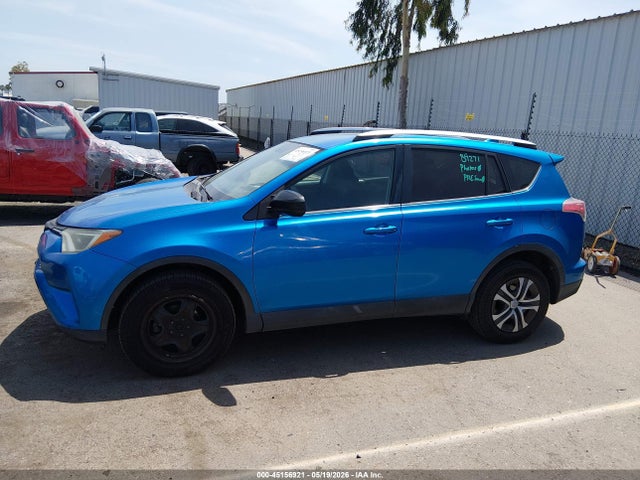 2T3ZFREV5GW274279 Toyota RAV4 LE
