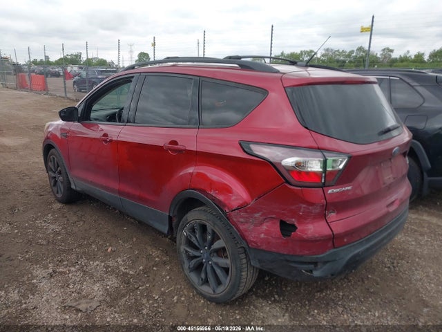 Продажа на аукционе авто 2017 Ford Escape Se, vin: 1FMCU0GD2HUE43583, номер лота: 45156956