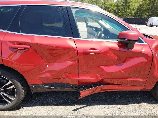 Aukcja sprzedaży 2018 Volvo Xc60 T5 Momentum, vin: LYV102RK2JB109570, numer aukcji: 45156962
