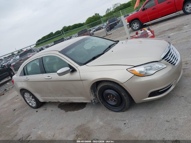 Aukcja sprzedaży 2013 Chrysler 200 Limited, vin: 1C3CCBCG4DN602566, numer aukcji: 45156999