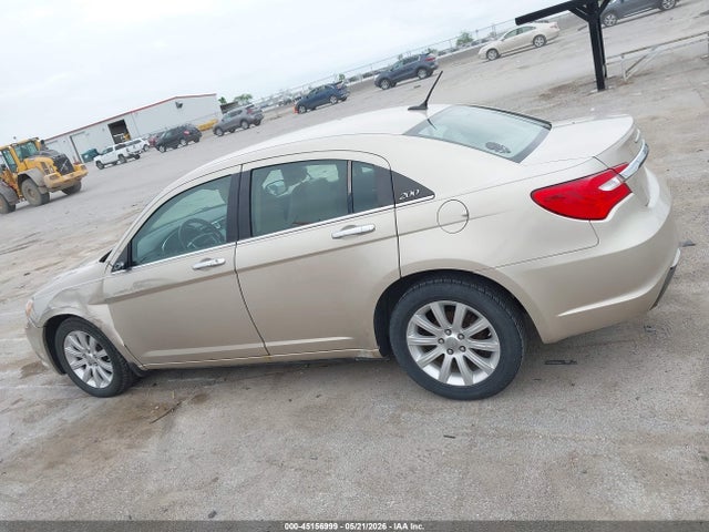 Aukcja sprzedaży 2013 Chrysler 200 Limited, vin: 1C3CCBCG4DN602566, numer aukcji: 45156999