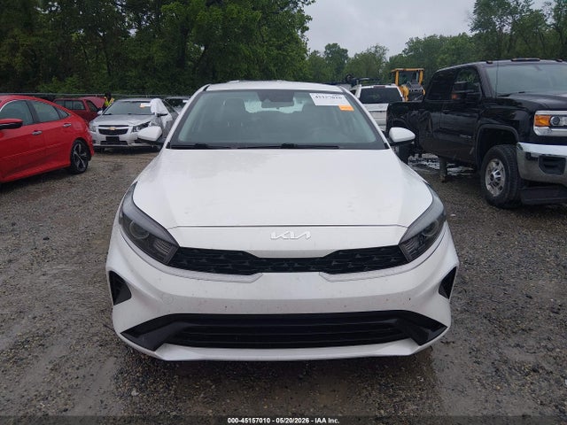 45157010 :رقم المزاد ، 3KPF24AD8NE440639 vin ، 2022 Kia Forte Lxs مزاد بيع