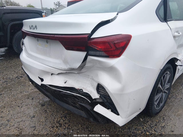 45157010 :رقم المزاد ، 3KPF24AD8NE440639 vin ، 2022 Kia Forte Lxs مزاد بيع