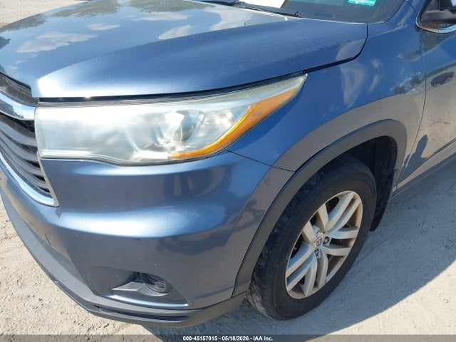 45157015 :رقم المزاد ، 5TDBKRFH1FS171933 vin ، 2015 Toyota Highlander Le V6 مزاد بيع