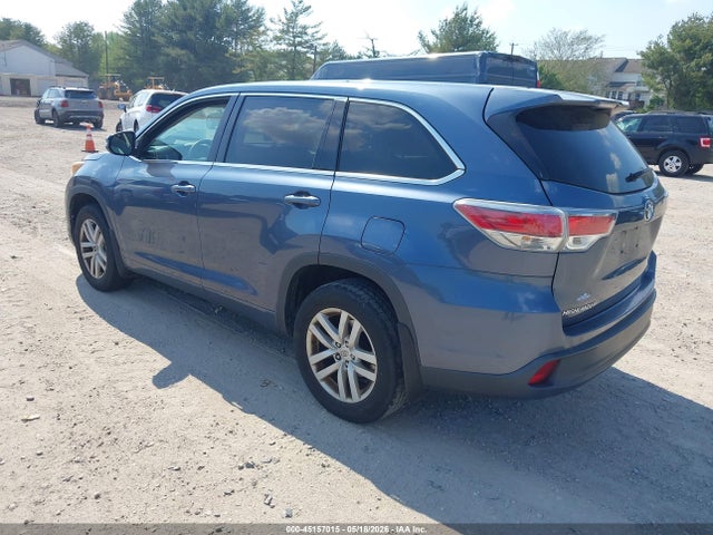 45157015 :رقم المزاد ، 5TDBKRFH1FS171933 vin ، 2015 Toyota Highlander Le V6 مزاد بيع