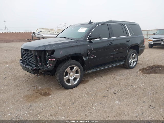 Chevrolet Tahoe Lt 2017 1GNSKBKC5HR159147 Image 2