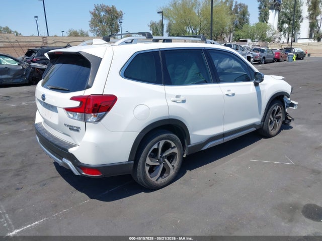 Subaru Forester Touring 2022 JF2SKARC4NH417850 Image 4