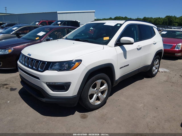 2017 Jeep New Compass Latitude 4x4 მანქანა იყიდება აუქციონზე, vin: 3C4NJDBB8HT693262, აუქციონის ნომერი: 45157049