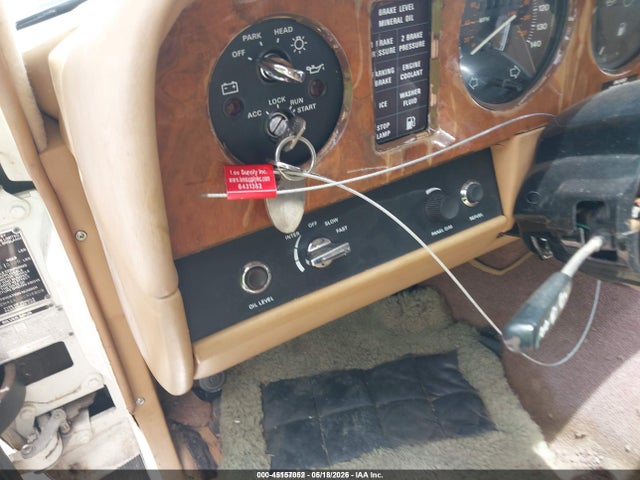 1986 Rolls-royce Silver Spur მანქანა იყიდება აუქციონზე, vin: SCAZN42A5GCX14809, აუქციონის ნომერი: 45157052