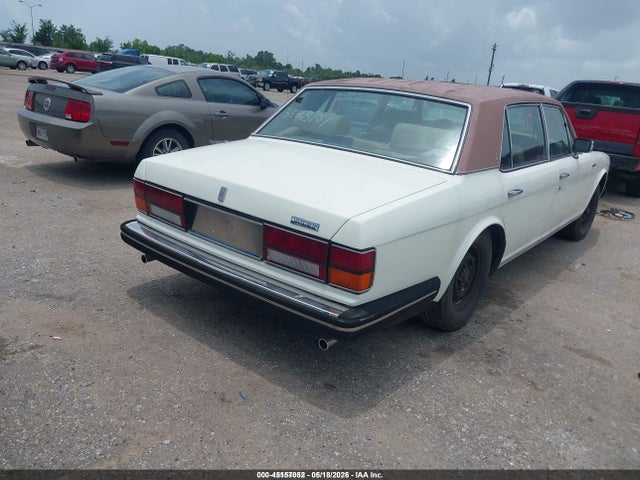 1986 Rolls-royce Silver Spur მანქანა იყიდება აუქციონზე, vin: SCAZN42A5GCX14809, აუქციონის ნომერი: 45157052