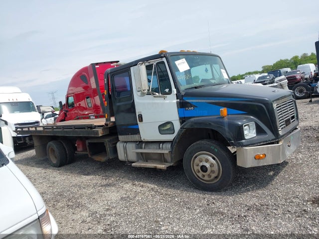 45157061 :رقم المزاد ، 1FV3GFBC0YHG33461 vin ، 2000 Freightliner Medium Conventional Fl60 مزاد بيع