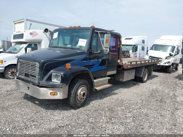 45157061 :رقم المزاد ، 1FV3GFBC0YHG33461 vin ، 2000 Freightliner Medium Conventional Fl60 مزاد بيع