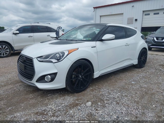 Hyundai Veloster Turbo R-spec 2016 KMHTC6AE7GU296540 Image 2