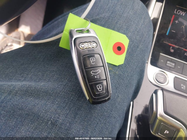 45157085 :رقم المزاد ، WA1LXBF73ND010203 vin ، 2022 Audi Q7 Premium Plus 55 Tfsi Quattro Tiptronic مزاد بيع