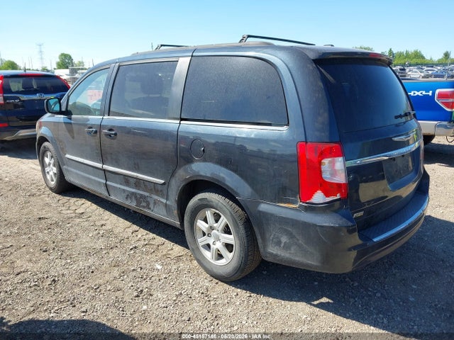 2013 Chrysler Town & Country Touring მანქანა იყიდება აუქციონზე, vin: 2C4RC1BG6DR656472, აუქციონის ნომერი: 45157146