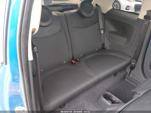 3C3CFFAR2FT570707 Fiat 500 POP