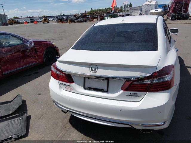 1HGCR3F91GA006664 Honda Accord Touring