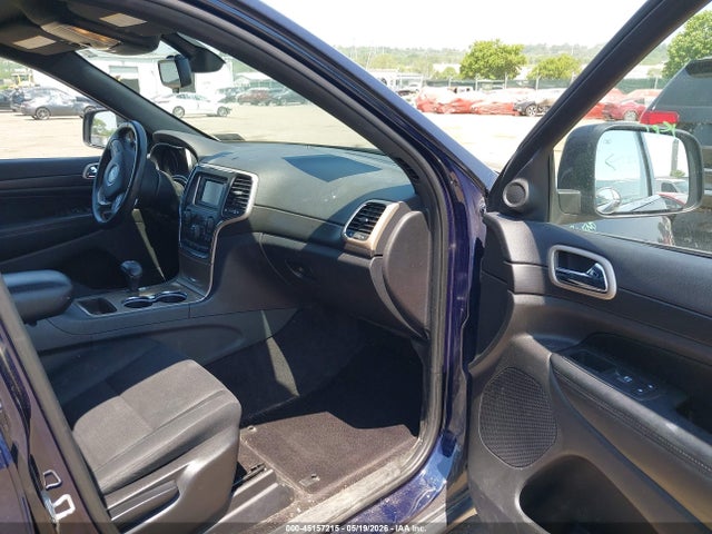 45157215 :رقم المزاد ، 1C4RJFAG2FC158463 vin ، 2015 Jeep Grand Cherokee Laredo مزاد بيع