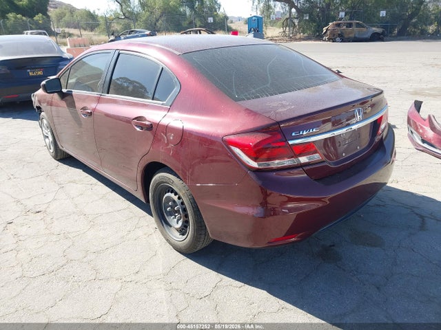 Продажа на аукционе авто 2015 Honda Civic Lx, vin: 2HGFB2F50FH543549, номер лота: 45157252