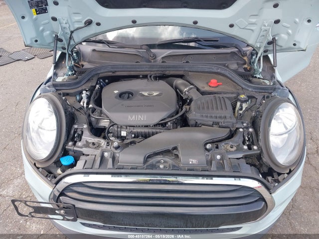 WMWXP5C56J2G63190 Mini Hardtop Cooper/oxford Edition