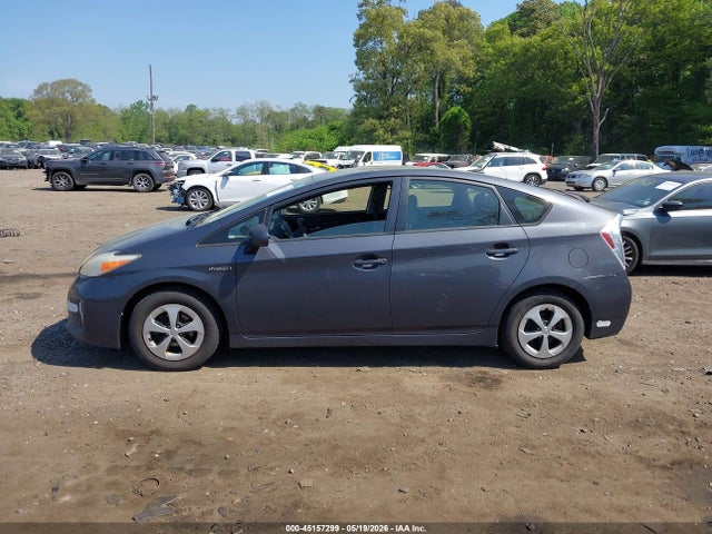 2012 Toyota Prius Three მანქანა იყიდება აუქციონზე, vin: JTDKN3DU3C1557511, აუქციონის ნომერი: 45157299