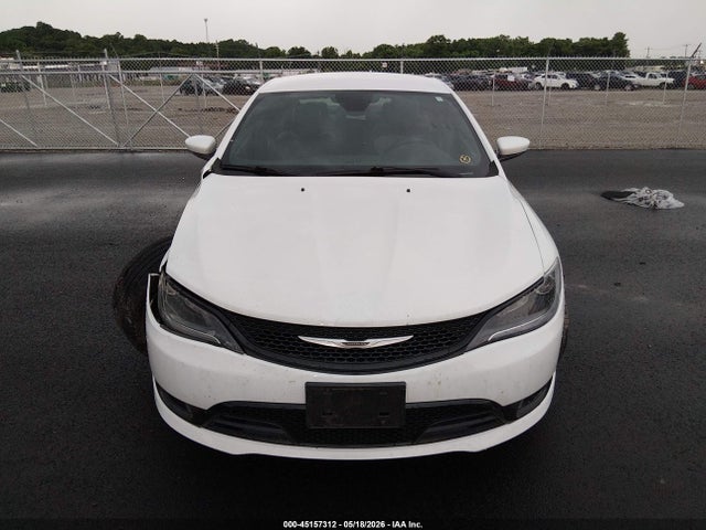 Продаж на аукціоні авто 2015 Chrysler 200 S, vin: 1C3CCCBB7FN555872, номер лоту: 45157312