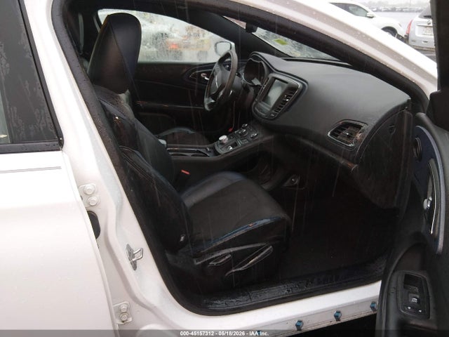 Продаж на аукціоні авто 2015 Chrysler 200 S, vin: 1C3CCCBB7FN555872, номер лоту: 45157312