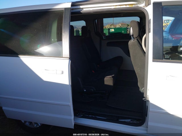 Продаж на аукціоні авто 2015 Dodge Grand Caravan Sxt, vin: 2C4RDGCG0FR592043, номер лоту: 45157316