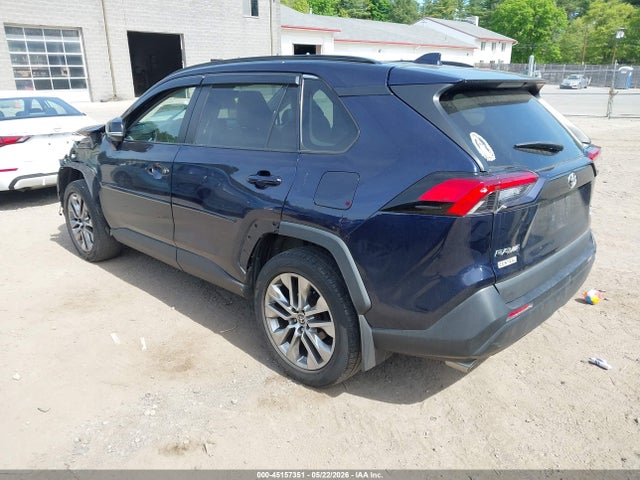 Toyota Rav4 Xle Premium 2021 2T3A1RFV5MW238159 Image 3