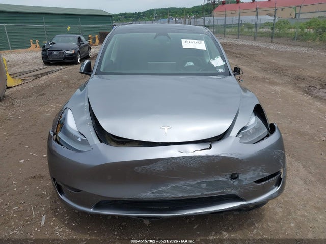 Auction sale of the 2025 Tesla Model Y Long Range Dual Motor All-wheel Drive, vin: 7SAYGDEE6SF249050, lot number: 45157362