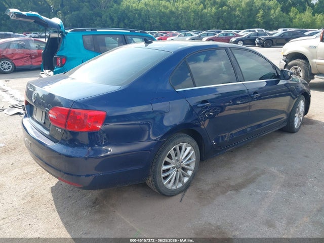 Продажа на аукционе авто 2013 Volkswagen Jetta 2.0l Tdi, vin: 3VWLL7AJ5DM386046, номер лота: 45157372