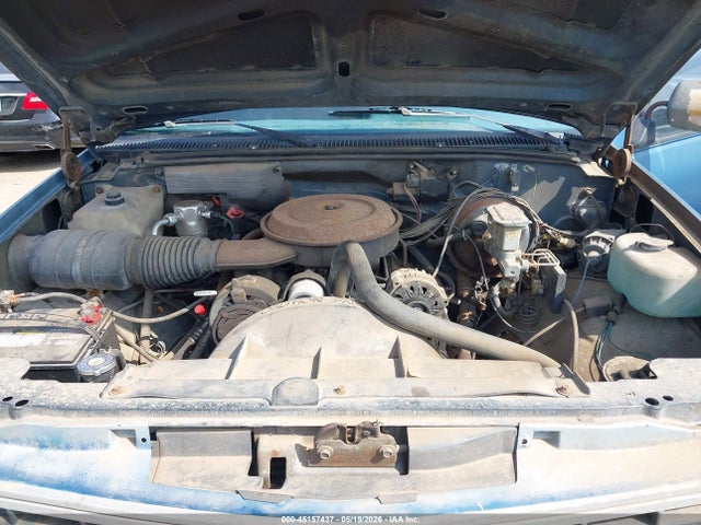 Продажа на аукционе авто 1991 Chevrolet Gmt-400 C1500, vin: 2GCEC19K1M1120617, номер лота: 45157437