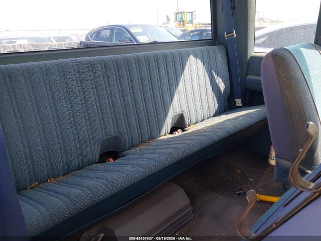 Продажа на аукционе авто 1991 Chevrolet Gmt-400 C1500, vin: 2GCEC19K1M1120617, номер лота: 45157437